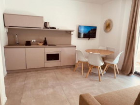 Sea Sense Suite 9